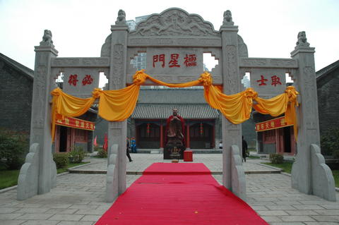 TĻT꣬(chung)zҸ